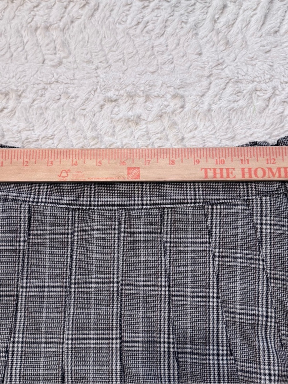 NWT Abercrombie & Fitch Gray Plaid Pleated Mini Skirt Small Academia Preppy - Picture 5 of 5